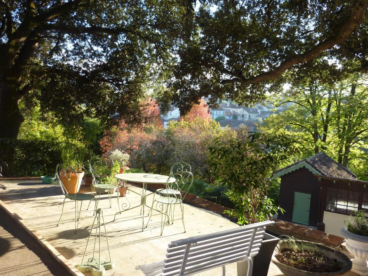 Beaux Chenes Bed & Breakfast Nérac Exterior foto