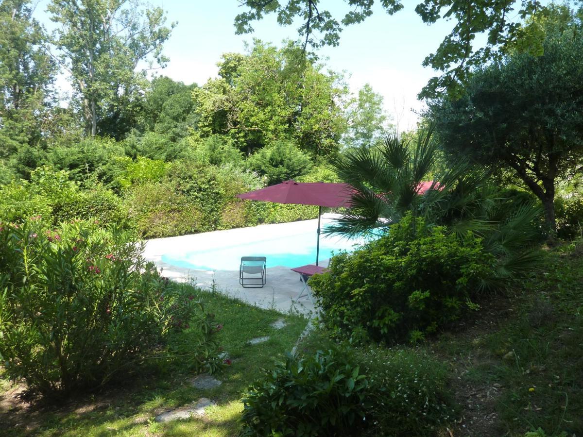 Beaux Chenes Bed & Breakfast Nérac Exterior foto